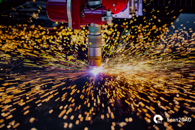 CNC laser plasma machine, cutting metal